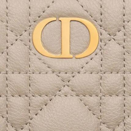 エレガントで高級感ある一品DIOR CARO ダリアウォレット☆【2023新しい商品】